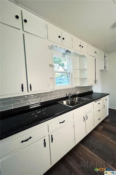 Foto del edificio - 809 N 8th St