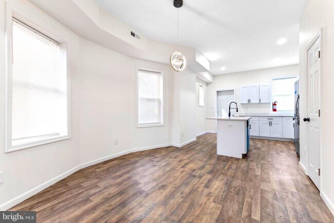 Building Photo - 3324 Edmondson Ave