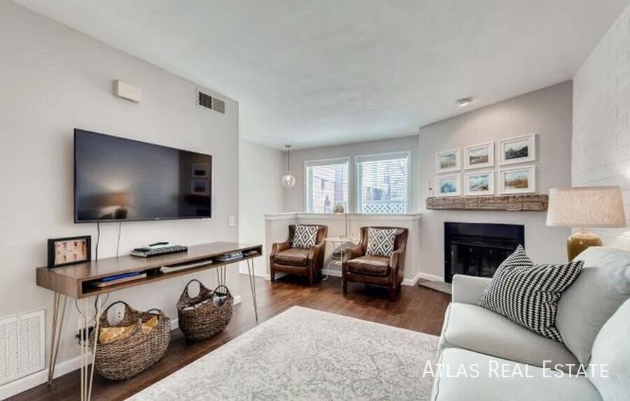 Foto principal - 1025 Jasmine St