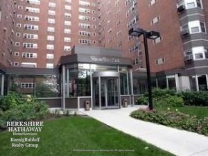 Foto principal - 4980 N Marine Dr