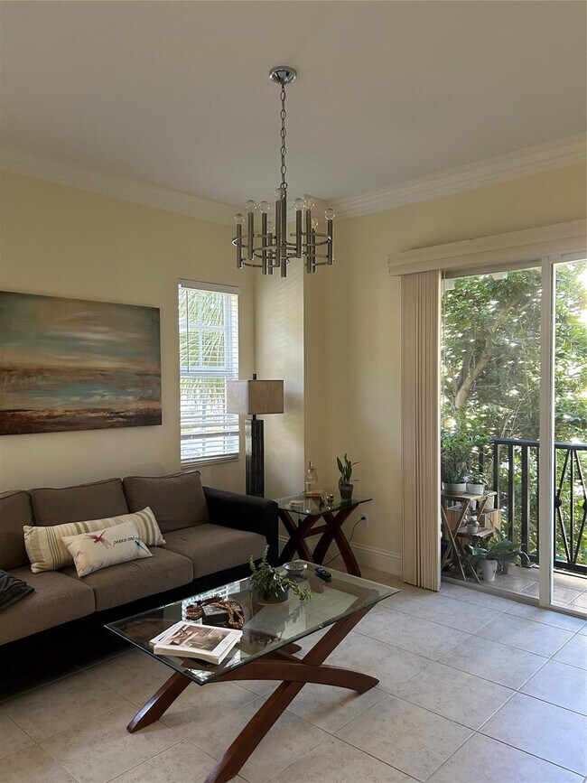 Foto del edificio - 226 N Latitude Cir