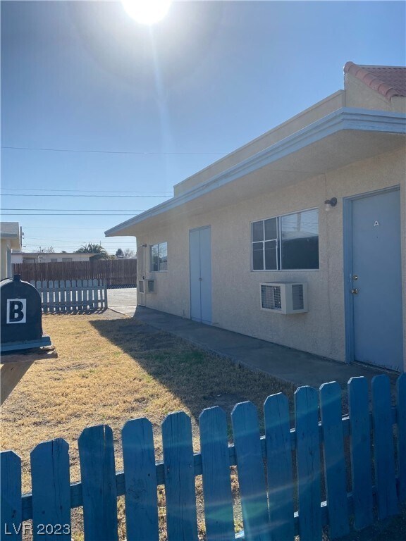 43 E Basic Rd Unit B, Henderson, NV 89015 Room for Rent in Henderson