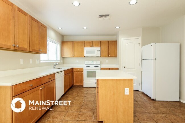 Foto del edificio - 6321 W Valencia Dr