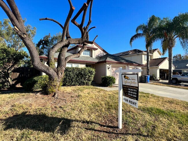 Foto del edificio - Single story single family home in excelle...