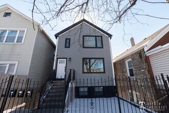 Building Photo - 1737 W 16th St