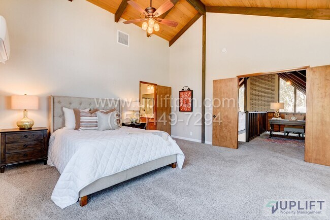 Foto del edificio - Stunning Home in Granite Hills! 3 Bed plus...