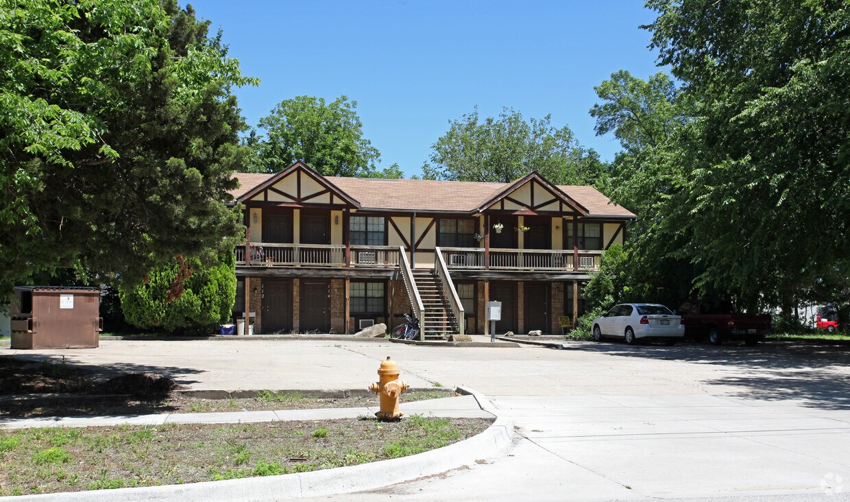 Foto principal - 120 S Walnut St