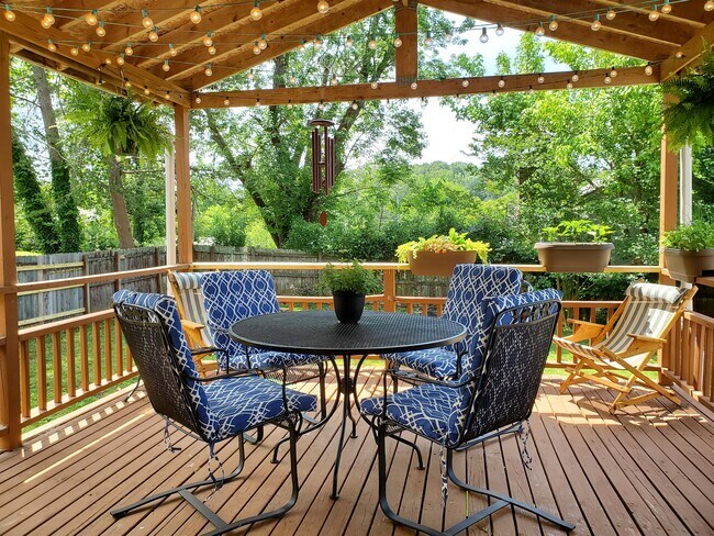 Building Photo - 2034 Fair Dr