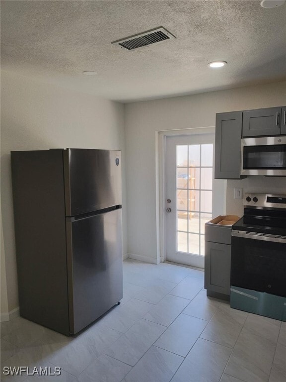 Building Photo - 11459 Summerwinds Ct