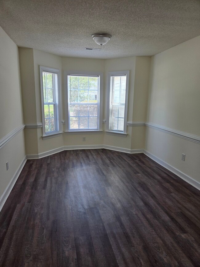 Building Photo - 2904 Rockport Dr