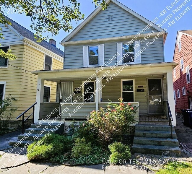 Building Photo - 2078 Fairview