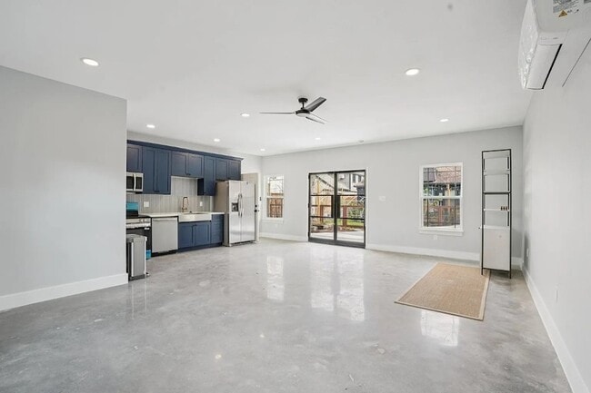 Foto del edificio - 1410 Elliott St