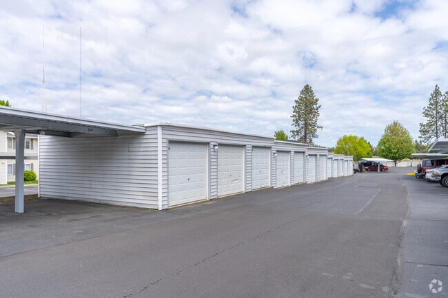 Garages - Beaumont & Biltmore Apartments