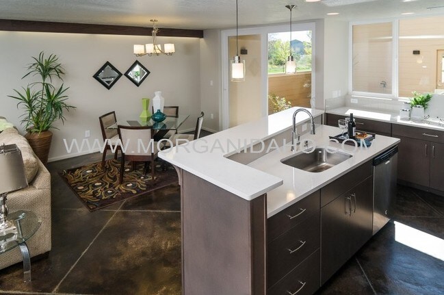 Foto del edificio - 10185 W Carlton Bay Dr