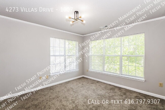 Foto del edificio - 4273 Villas Dr