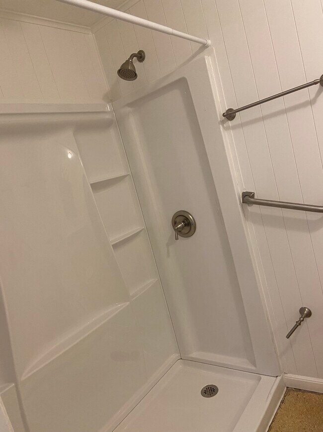 Foto del edificio - 1123 Law Rd