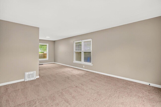 Foto del edificio - 3444 Kimberly Ave