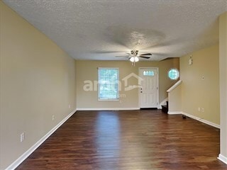 Foto del edificio - 1217 Walker Springs Dr