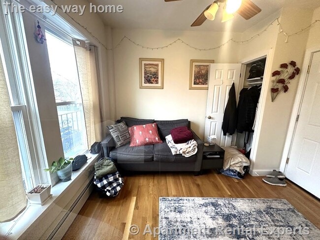 Photo - 1056 Cambridge St Apartment