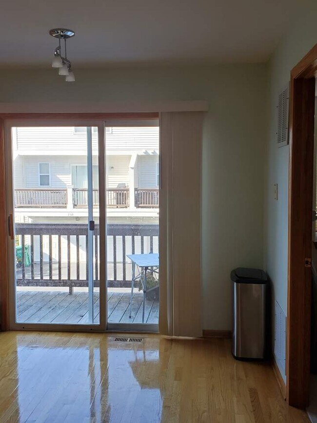 Foto del edificio - 746 River Mill Pkwy