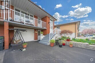 Building Photo - 55 Cabana Dr