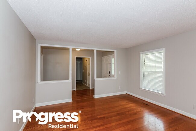 Foto del edificio - 8400 Tifton Rd