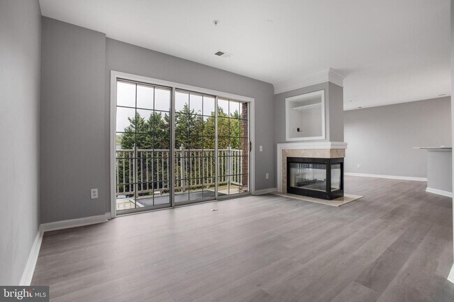 Foto del edificio - 12765 Fair Crest Ct
