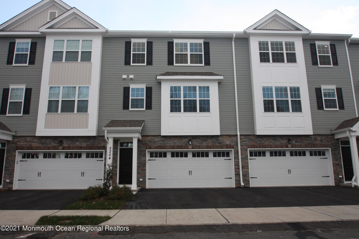 2204 Evans Ln, Middletown Township, NJ 07748 Condo for Rent in