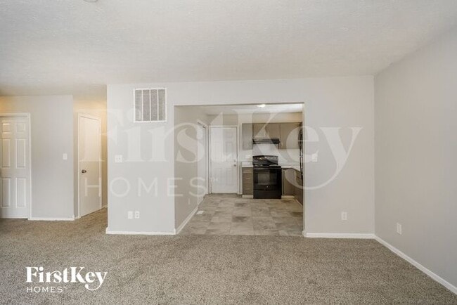 Building Photo - 5717 Simmul Ln