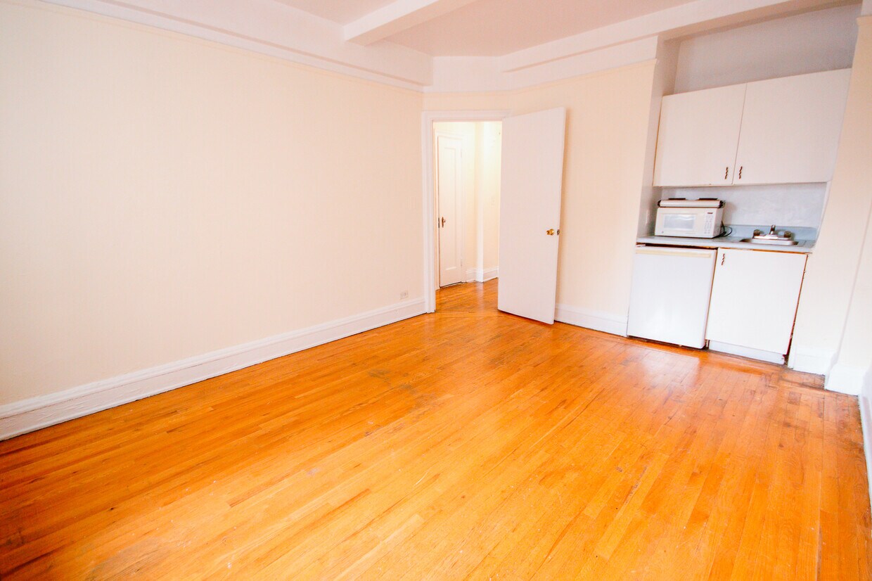 11 Waverly Pl Unit 8F, New York, NY 10003 Apartment for Rent in New York, NY