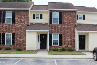 Building Photo - 324 Mae Byrd Rd