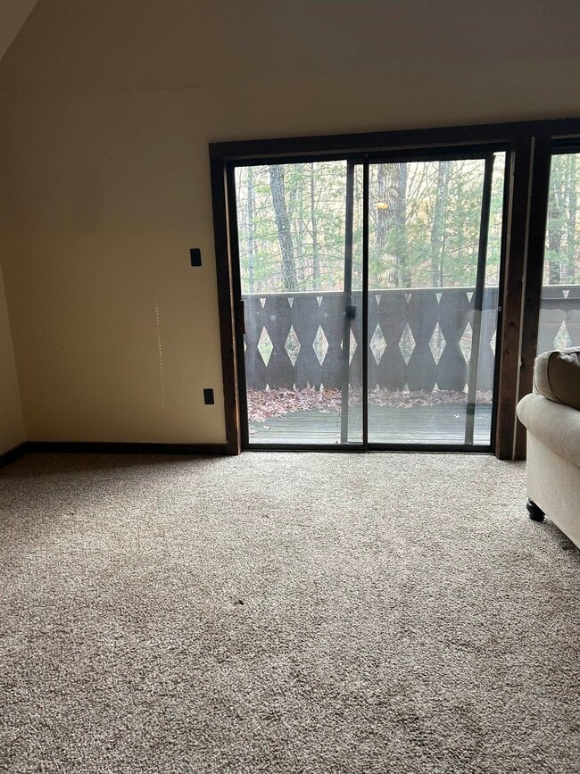 Foto del edificio - 213 Spotswood Ln