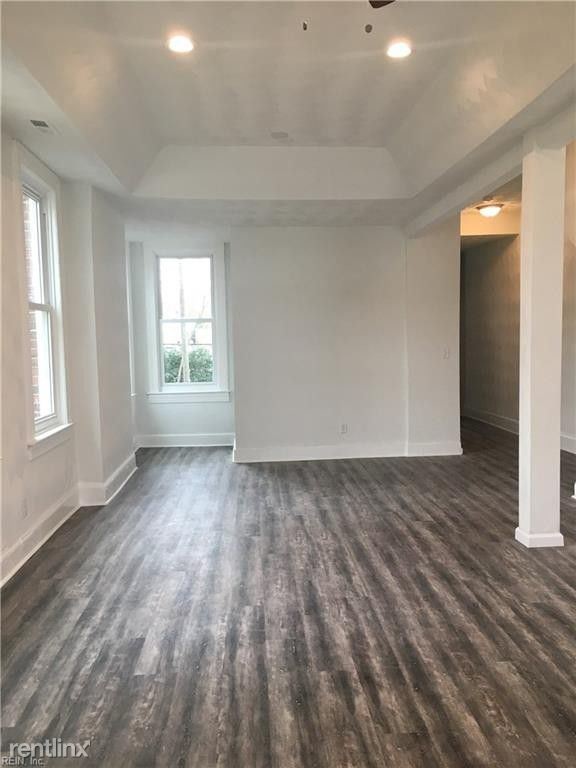 Primary Photo - 112 W 28th St