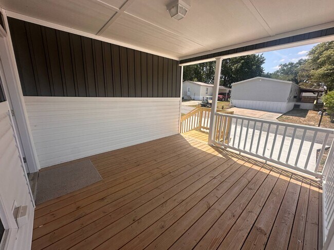 Foto del edificio - 7865 W Hwy 40