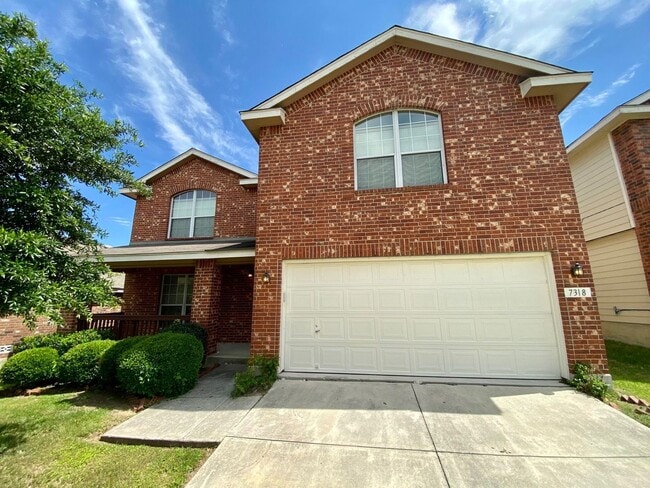 Building Photo - Gorgeous 4 bed/2.5 bath home in a great lo...