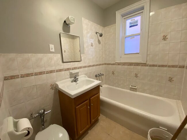 Foto del edificio - 90 E 52nd St