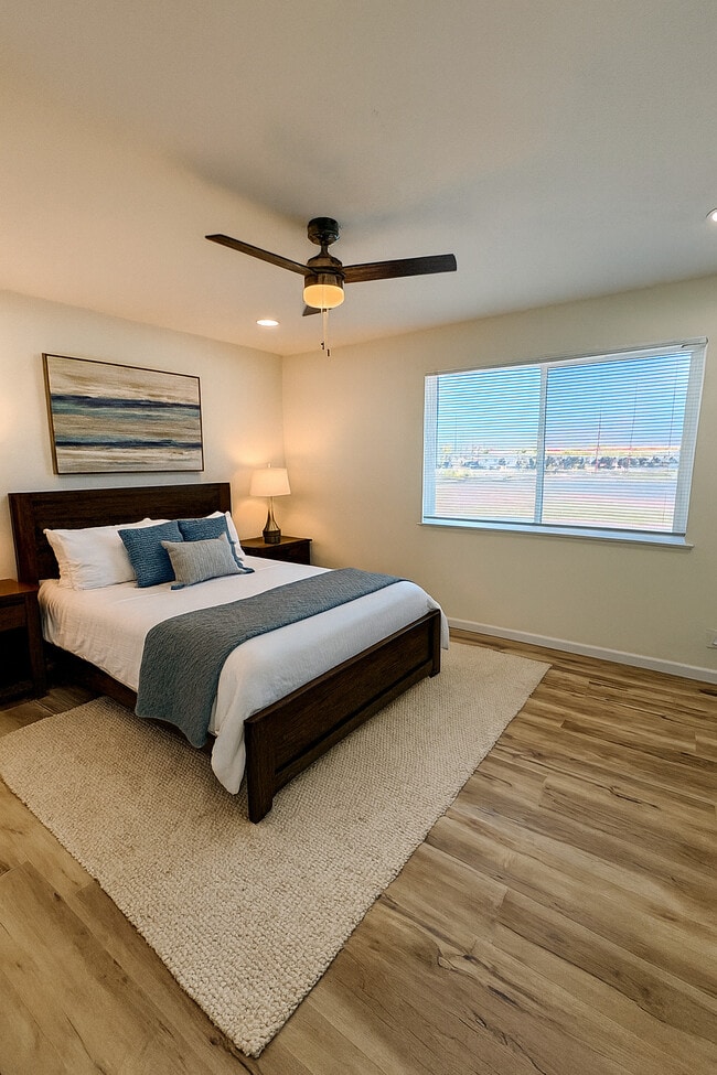 Building Photo - The Veranda Apartment Homes