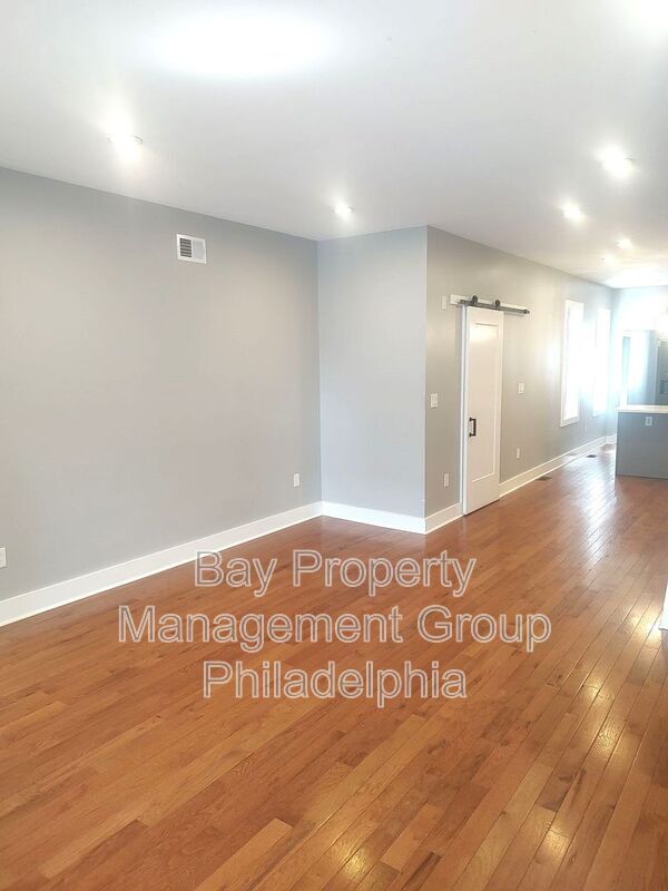 Foto del edificio - 4125 Parrish St