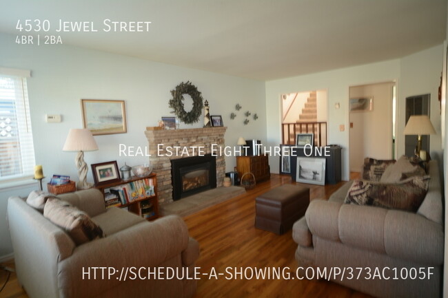 Building Photo - Capitola Jewel Box home for rent