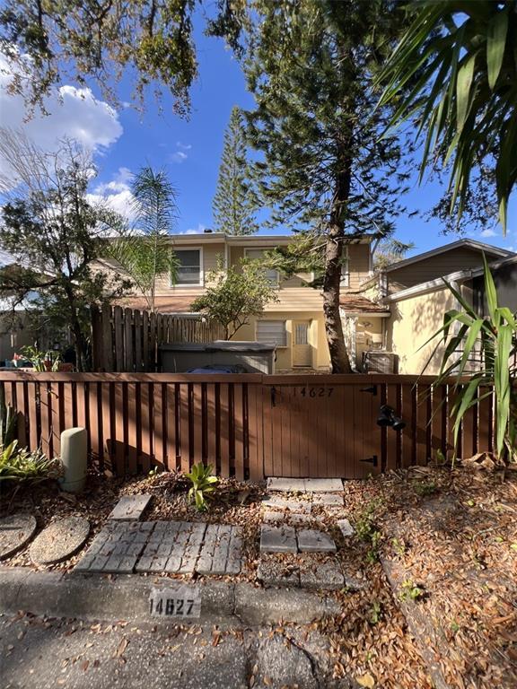 Foto del edificio - 14627 Pine Glen Cir