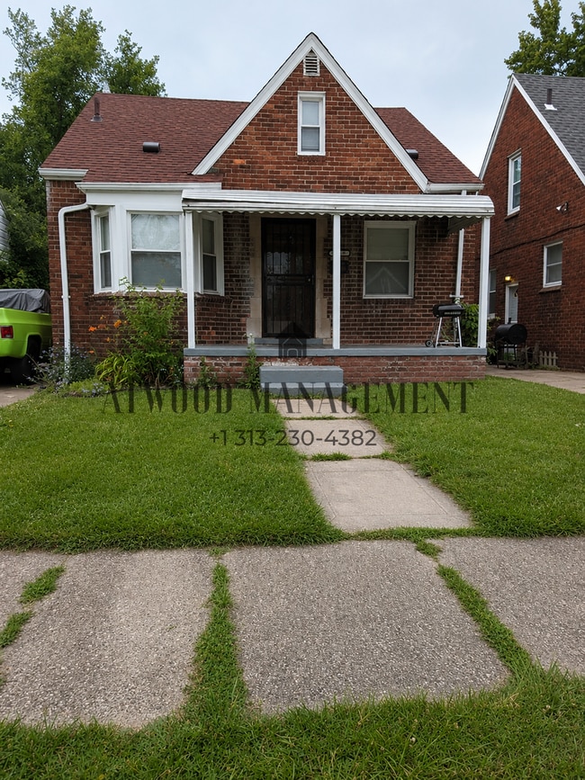 Building Photo - Coming Soon – Beautifully Updated Home *Coming Soon (Move-in ready by 6/1 or Sooner)*!