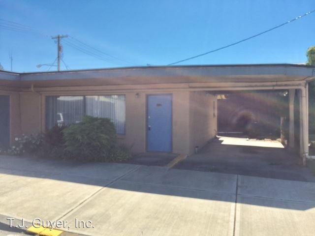 Primary Photo - 251-112 Cowlitz St