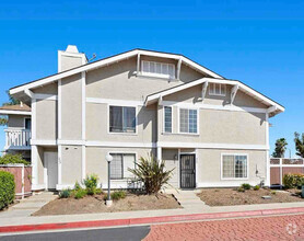 Building Photo - 220 Riverview Way