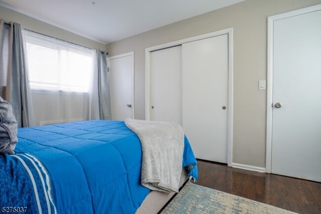 Building Photo - 454 Boyden Ave