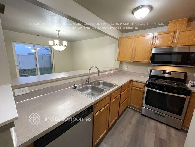 Foto del edificio - 4323 151st Pl NE