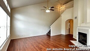 Foto del edificio - 6107 Lakeview Ct