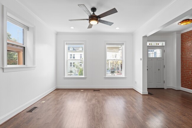 Building Photo - 4115 5th St NW