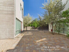 Building Photo - 4700 N 40th St