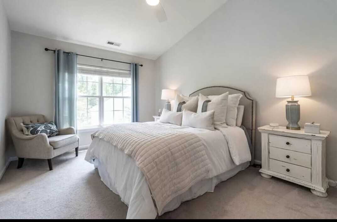 Foto principal - 2615 Wyntercrest Ln