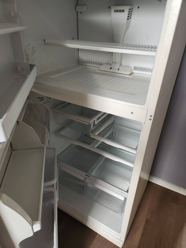 Foto del edificio - 521 W 14th St